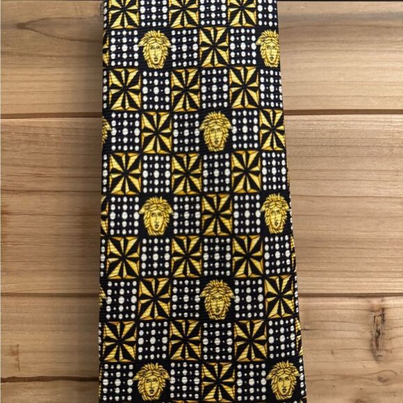 Vintage 90’s Gianni Versace Neiman Marcus Medusa Checker Silk Black Gold Tie - Picture 6 of 10